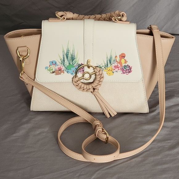 Pokemon Succulents Woven Handbag - Picture 2 of 10